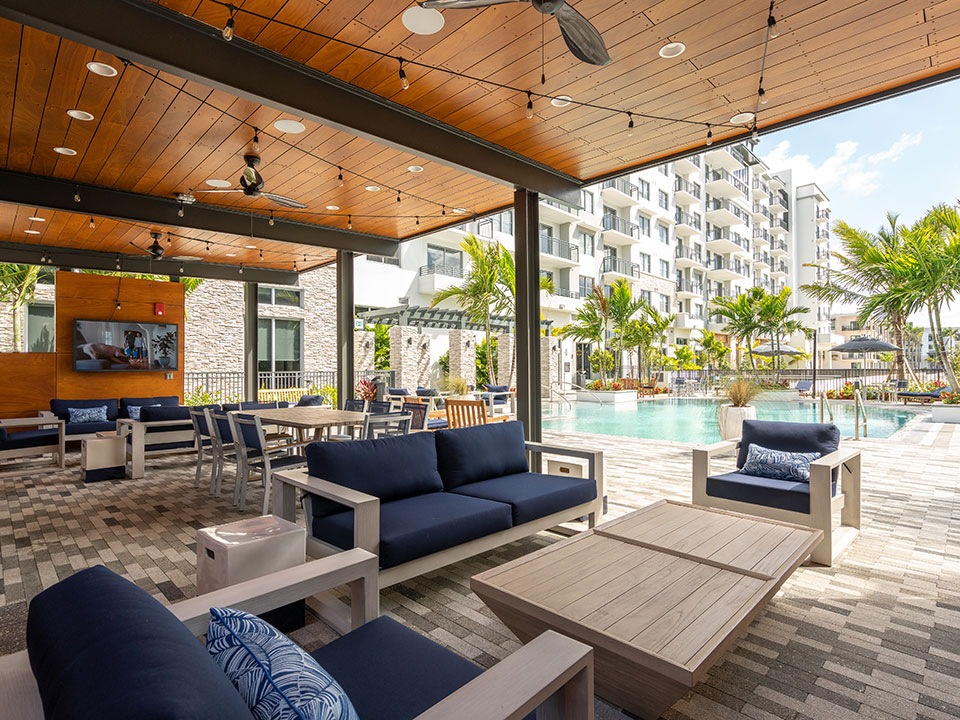 lounge with pool view